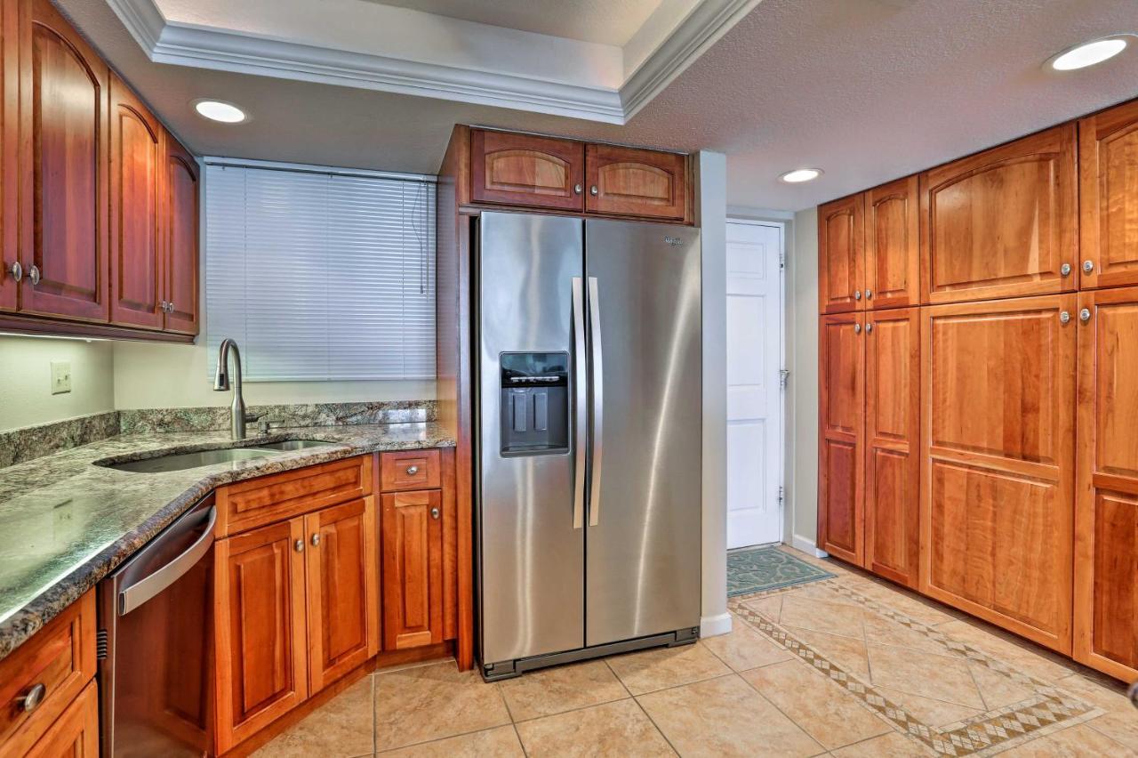 Waterfront Daytona Beach Shores Condo With Amenities Luaran gambar